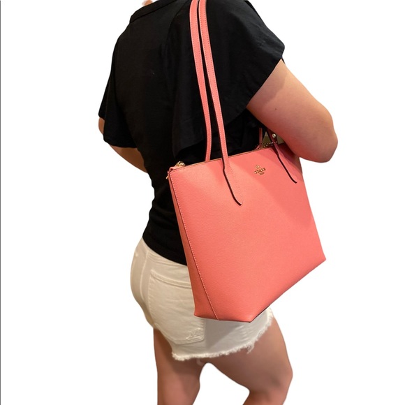 Coach Bag - Picture 5 of 11